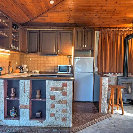 Luxury House Papadimitriou أسبروبالتا